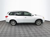 Used 2014 Nissan Pathfinder SV image 4