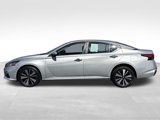 Used 2021 Nissan Altima 2.5 SV image 2