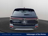 New 2025 Volkswagen Taos SE image 5