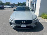 Used 2025 Volvo S60 B5 Core image 3
