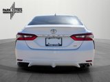 Used 2021 Toyota Camry SE image 4