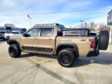 Used 2022 Nissan Frontier PRO-4X image 6