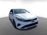 Used 2024 Kia Forte LXS image 3