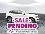 Used 2011 Volkswagen Touareg Executive image 3