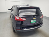 Used 2020 Chevrolet Equinox LT w/ Driver Convenience Package image 6