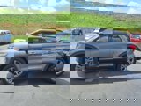 Used 2022 Ford Explorer XLT w/ Equipment Group 202A image 5