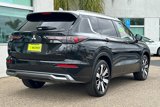 New 2025 Mitsubishi Outlander SEL image 4