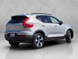 Used 2024 Volvo XC40 B5 Core image 4