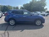 Certified 2019 Nissan Rogue SV image 4