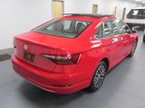 Used 2019 Volkswagen Jetta R-Line image 5