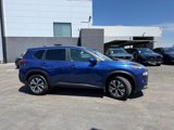 Used 2023 Nissan Rogue SV image 4
