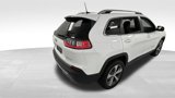 Used 2019 Jeep Cherokee Limited w/ Luxury Group image 3