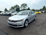 Used 2017 Volkswagen Passat 1.8T SE image 2