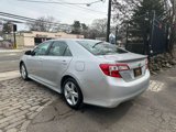 Used 2013 Toyota Camry SE image 4