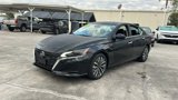 Used 2023 Nissan Altima 2.5 SV image 3