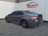 Used 2020 Toyota Camry image 5