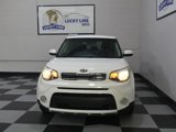 Used 2018 Kia Soul + image 2