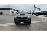 Used 2019 Toyota Tacoma TRD Sport image 3