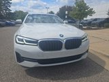 Certified 2023 BMW 530e xDrive w/ Premium Package image 3