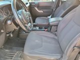 Used 2013 Jeep Wrangler Unlimited Rubicon image 3