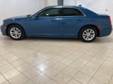 Used 2020 Chrysler 300 Touring image 2