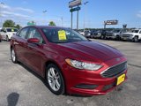 Used 2018 Ford Fusion SE w/ Fusion SE Technology Package image 2