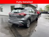 Used 2023 Nissan Kicks SV w/ Exterior Package image 2