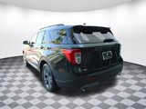 Used 2022 Ford Explorer XLT w/ Equipment Group 202A image 5