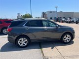 Used 2018 Chevrolet Equinox Premier image 3