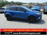Used 2017 Ford Escape SE w/ Equipment Group 201A image 3