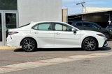 Used 2023 Toyota Camry SE image 3