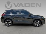 Used 2022 Chevrolet TrailBlazer RS w/ Sun and Liftgate Package image 4