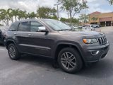 Used 2020 Jeep Grand Cherokee Limited image 2