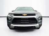 Used 2022 Chevrolet TrailBlazer LT image 2