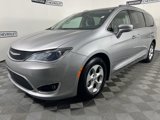 Used 2017 Chrysler Pacifica Touring-L Plus image 2