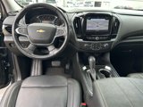 Used 2018 Chevrolet Traverse LT image 2