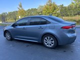 Used 2021 Toyota Corolla LE image 3