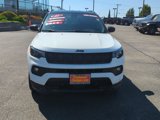 Used 2022 Jeep Compass Altitude w/ Convenience Group image 2