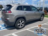 Used 2019 Jeep Cherokee Limited image 3