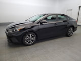 Used 2022 Kia Forte LXS image 2