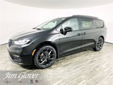 New 2025 Chrysler Pacifica Limited image 4