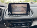 Used 2024 Nissan Rogue SV image 4