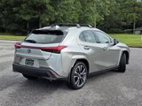 Used 2022 Lexus UX 200 w/ Premium Package image 5