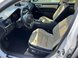 Used 2017 Lexus CT 200h image 3