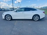 Used 2018 Chevrolet Malibu Premier w/ Premier Sun and Wheel Package image 4