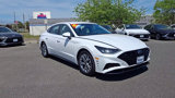 Used 2022 Hyundai Sonata SEL image 2
