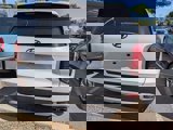Used 2022 Hyundai Palisade SE image 5