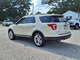 Used 2018 Ford Explorer XLT w/ Equipment Group 202A image 5