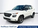 Used 2022 Hyundai Venue Limited image 3