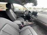 Used 2024 Audi Q5 2.0T Premium w/ Convenience Package image 6